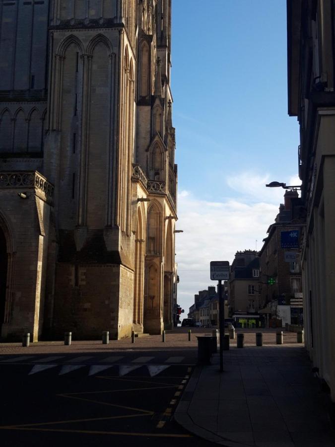 Agreables Chambres Independantes - Coutances Centre Exterior photo